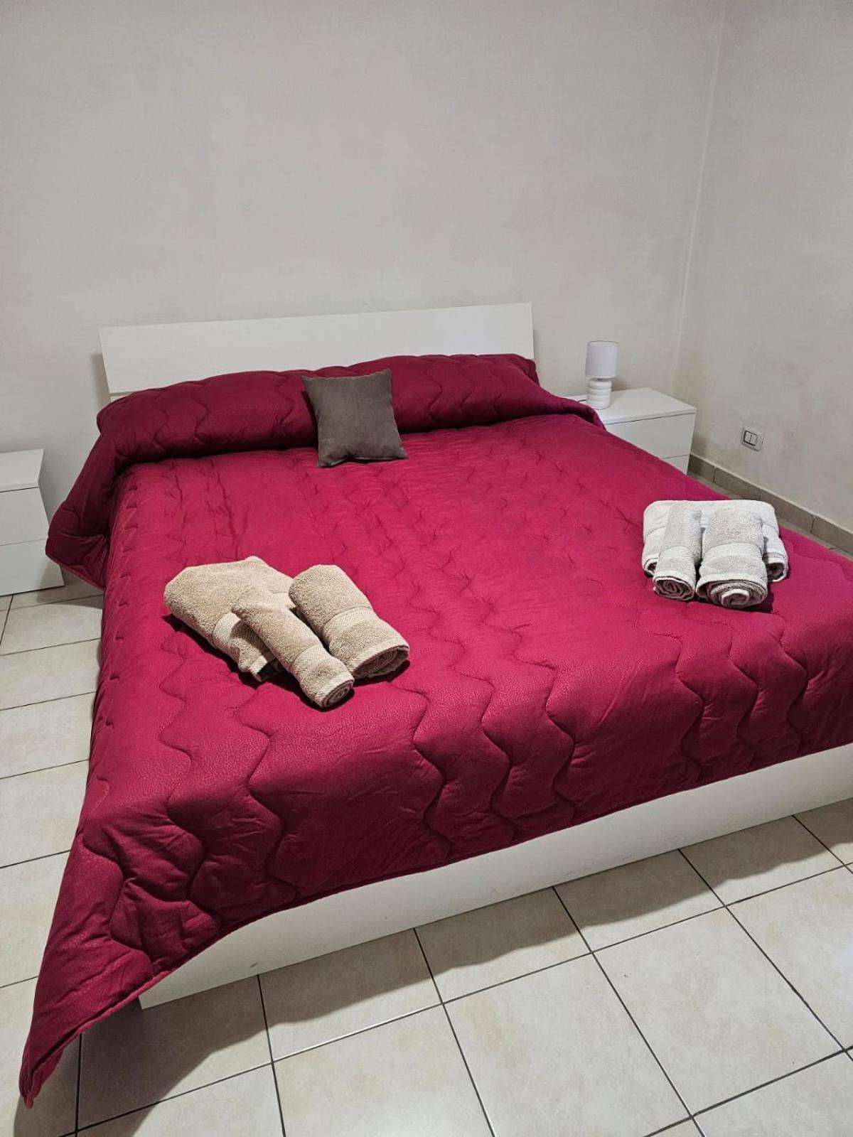 House Giusy Apartment Reggio di Calabria Bagian luar foto